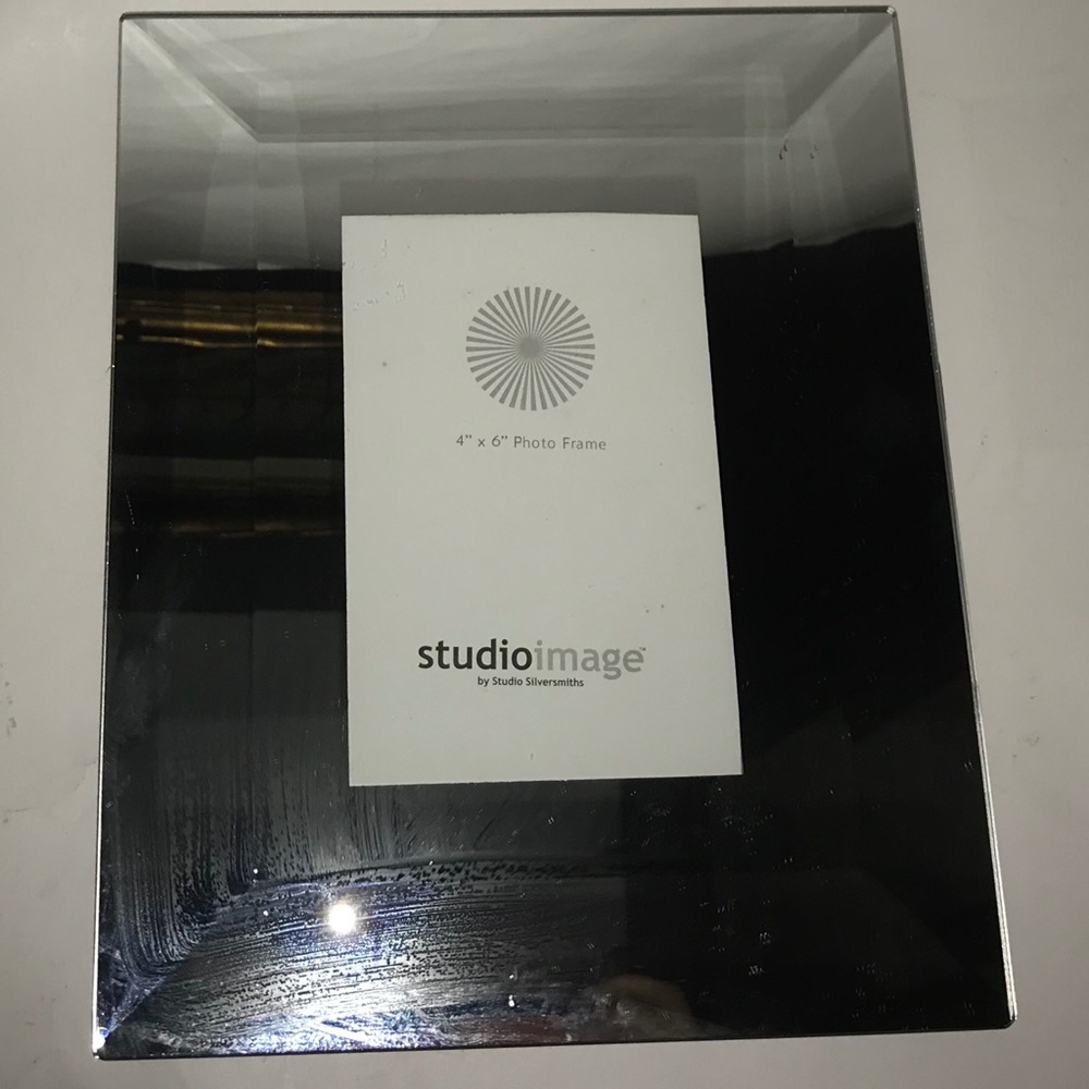 New Studio Silversmiths Bevelled Mirror Frame